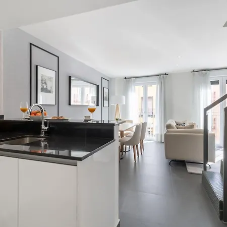 Escape In Trendy Triplex With Terrace In The Heart Of Toledo Atico Ii