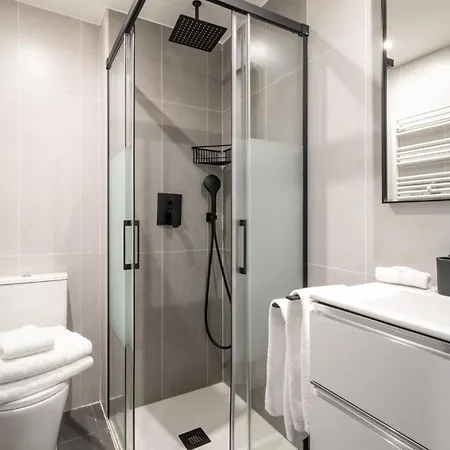 Escape In Trendy Triplex With Terrace In The Heart Of Toledo Atico Ii Apartment Madrid