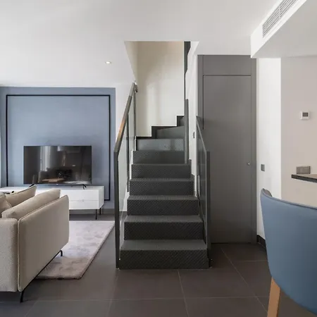 Escape In Trendy Triplex With Terrace In The Heart Of Toledo Atico Ii Madrid
