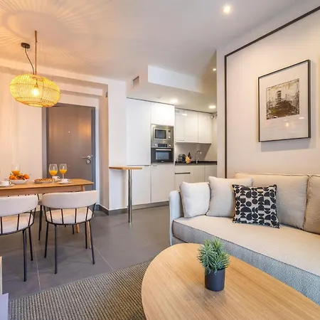Charming For 3 In La Latina Steps From El Rastro Latina Toledo Viii Apartment *