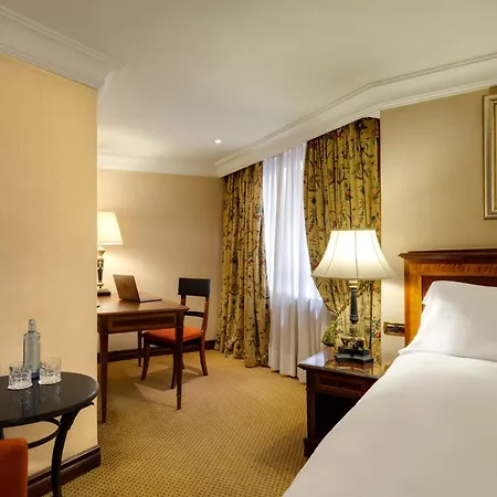Intercontinental By Ihg Hotel