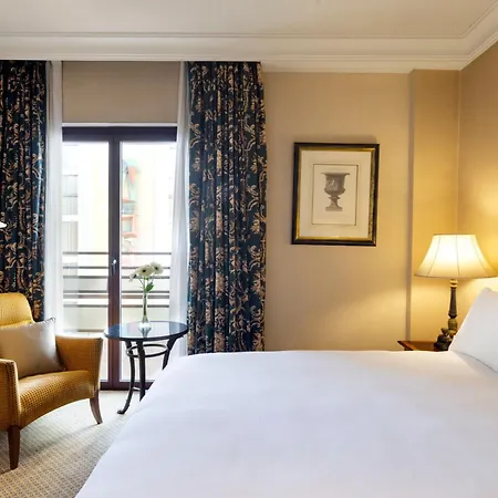 Intercontinental By Ihg 5*