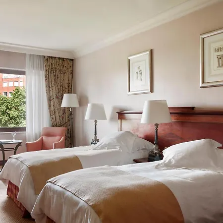 Intercontinental By Ihg Hotel Madryt