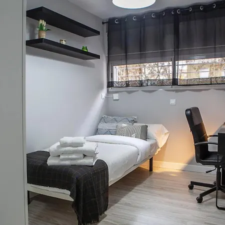 Lovely 3 Bedroom Next To Fuencarral Apartamento Madrid