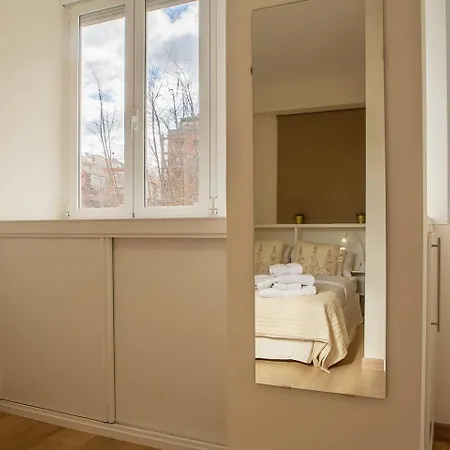 Apartment Modern 2 Bed Near Las Ventas Madrid