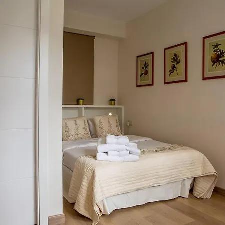 Modern 2 Bed Near Las Ventas *
