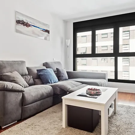 Apartment Modern 2 Bedroom Near Retiro Close To Metro *