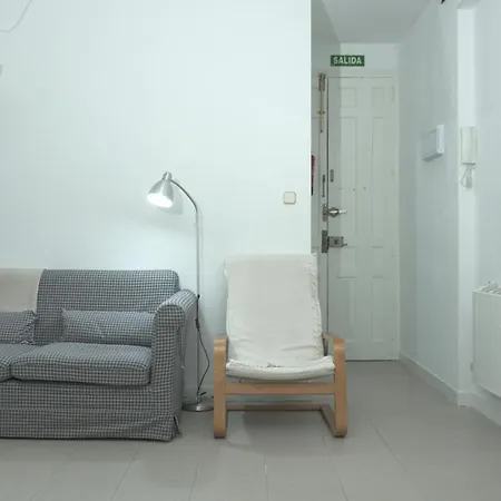 Cozy 2 Bedroom In Barrio De Salamanca Madrid