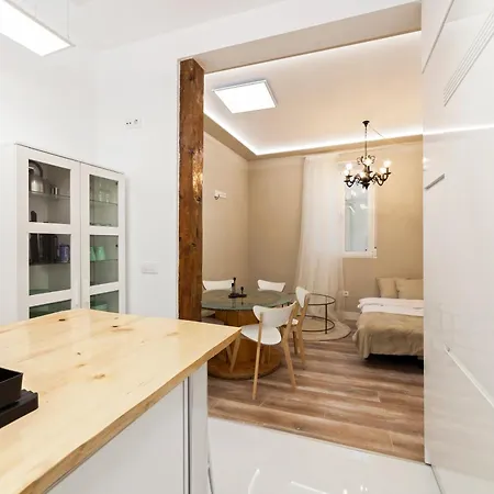 Appartement Spacious 3 Bedroom In Centro *