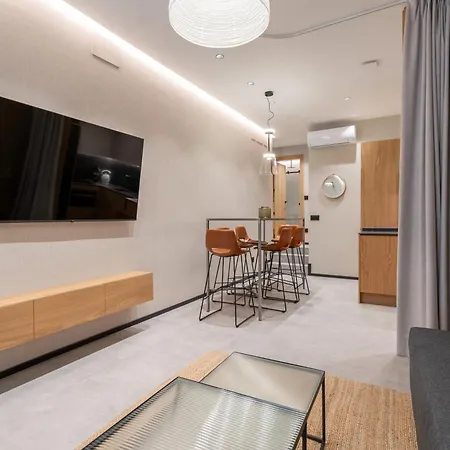 Dobo Homes - H135 * Madrid
