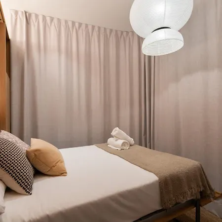 Dobo Homes - H135 * Madrid