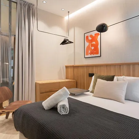 Dobo Homes - H135 Apartment Madrid