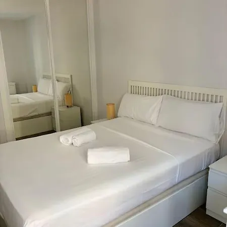 Exyca Cuzco Apartment Madrid