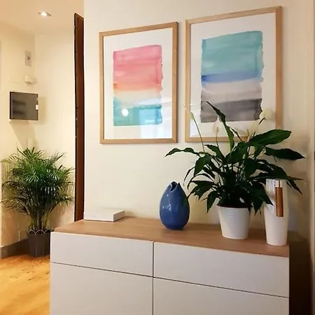 Downtown - Gran Via - Business Ready Apartment *