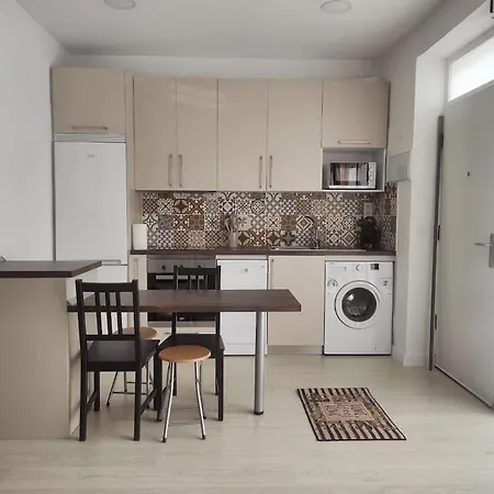 Cozy In Begona Neighborhood - Mugica Apartment Madrid