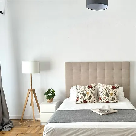 3 Hab Centro Apartment *