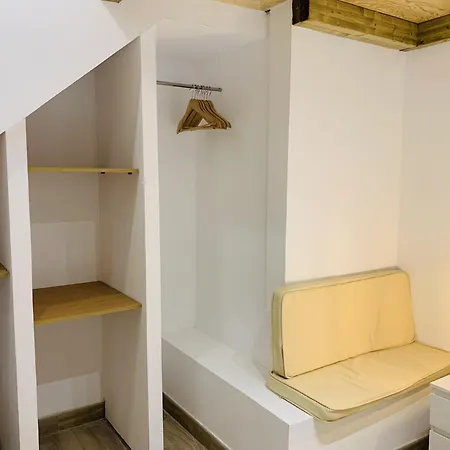 Modern Iii In Apartment *