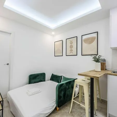 Luxe In Tetuan Madrid