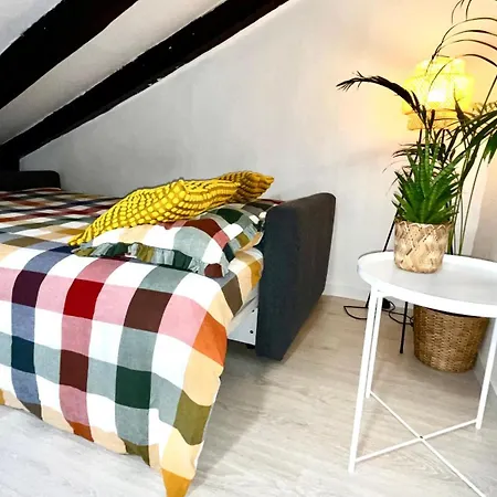 Apartamento Idilico Finca Historica *