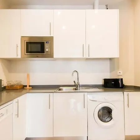 Acogedora Vivienda En Centro *