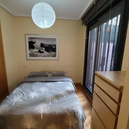 Cozy In Center, Near Bernabeu Apartment *