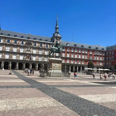 Charming Plaza Mayor * Madrid
