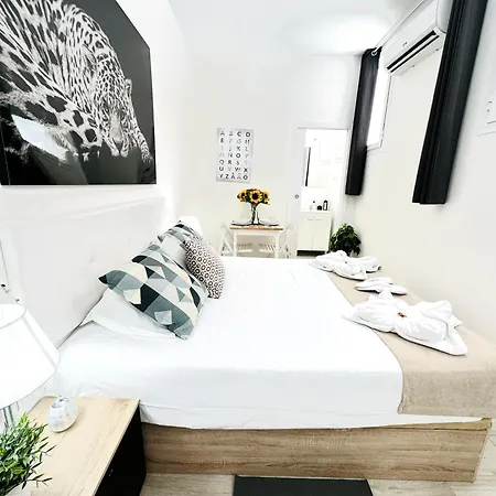 Cinco Torres Guest house *