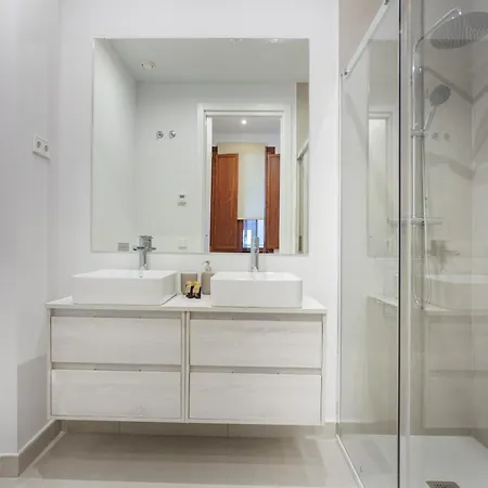 Cibeles Exclusive En Apartment *