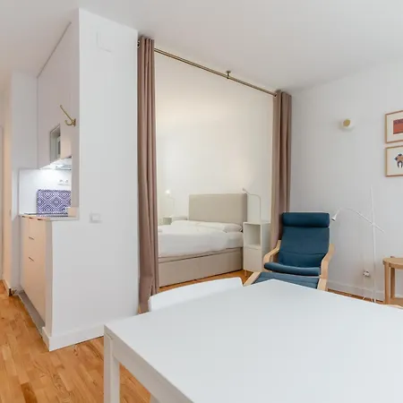 Apartment Cozy And Bright-1bedroom 1bathroom-las Letras Madrid