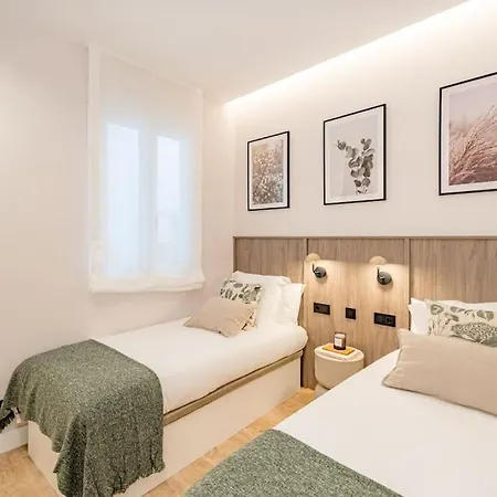 Centro Ix Calle Caballero De Gracia 2br 2bh Madrid