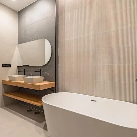 Centro Xiii Calle De La Paz 2br 2bh 公寓