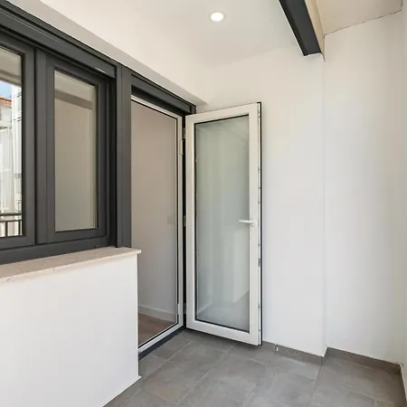 Inteligentes En Vallecas Apartment