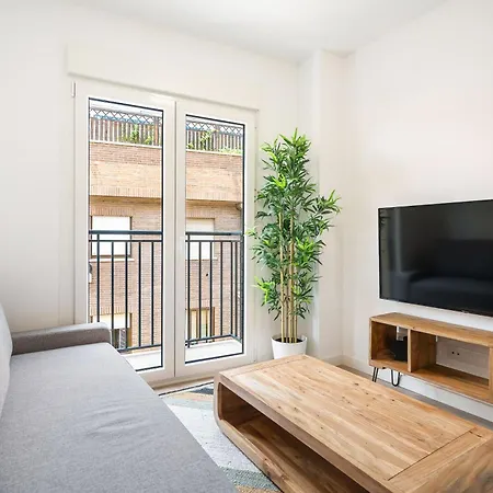 Inteligentes En Vallecas Apartment *