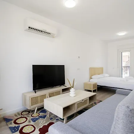 Inteligentes En Vallecas Apartment