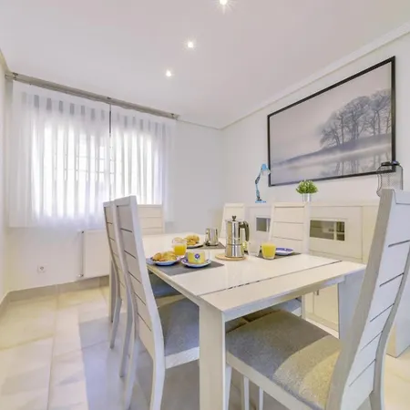 El Palomar Apartment