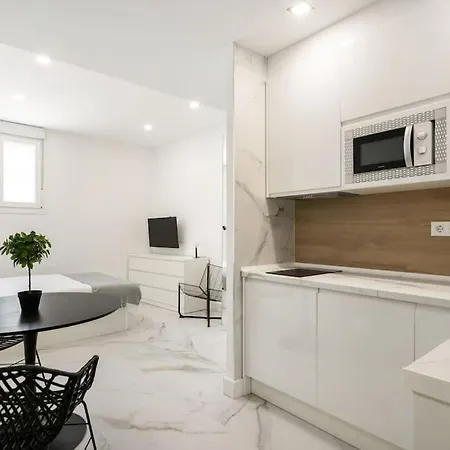 Cozy In Ley4 Apartamento Madrid