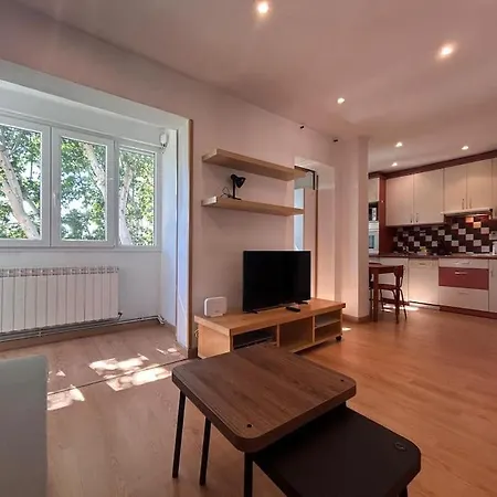 Luminous In Imperial Neighborhood Melanc Apartamento