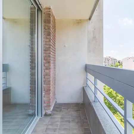 Caterina Ventas Apartment