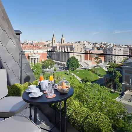 Mandarin Oriental Ritz, 5* Мадрид