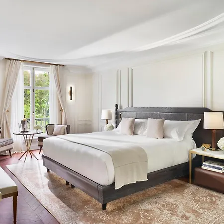 Отель Mandarin Oriental Ritz,