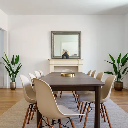Cibeles Luxe In Apartment
