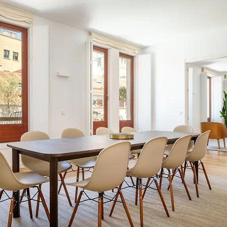 Cibeles Luxe In Apartamento