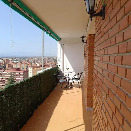Apartamento Ifema, Dehesa De La Villa, Plaza Castilla, Ciudad Universitaria, Hospitales La Paz, Cuatro Caminos Madrid