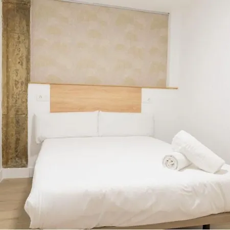 Contemporary 6bd For 12 Ventas *