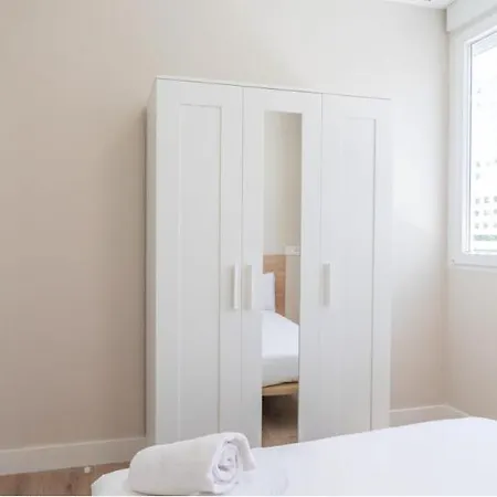 Apartment Contemporary 6bd For 12 Ventas *