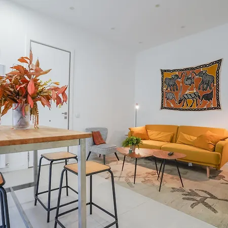 Modern Apartment-1bedroom 1bath-prosperidad Apartment *