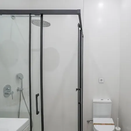 Modern Apartment-1bedroom 1bath-prosperidad