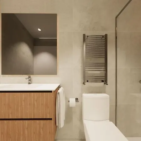 Apartamento Plaza Espana X Calle Isabel La Catolica 1br 1bh Madri