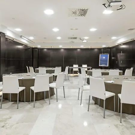 Nh Principe De Vergara Ξενοδοχείο 4*