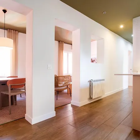 Apartment Nomad Latina En Madrid